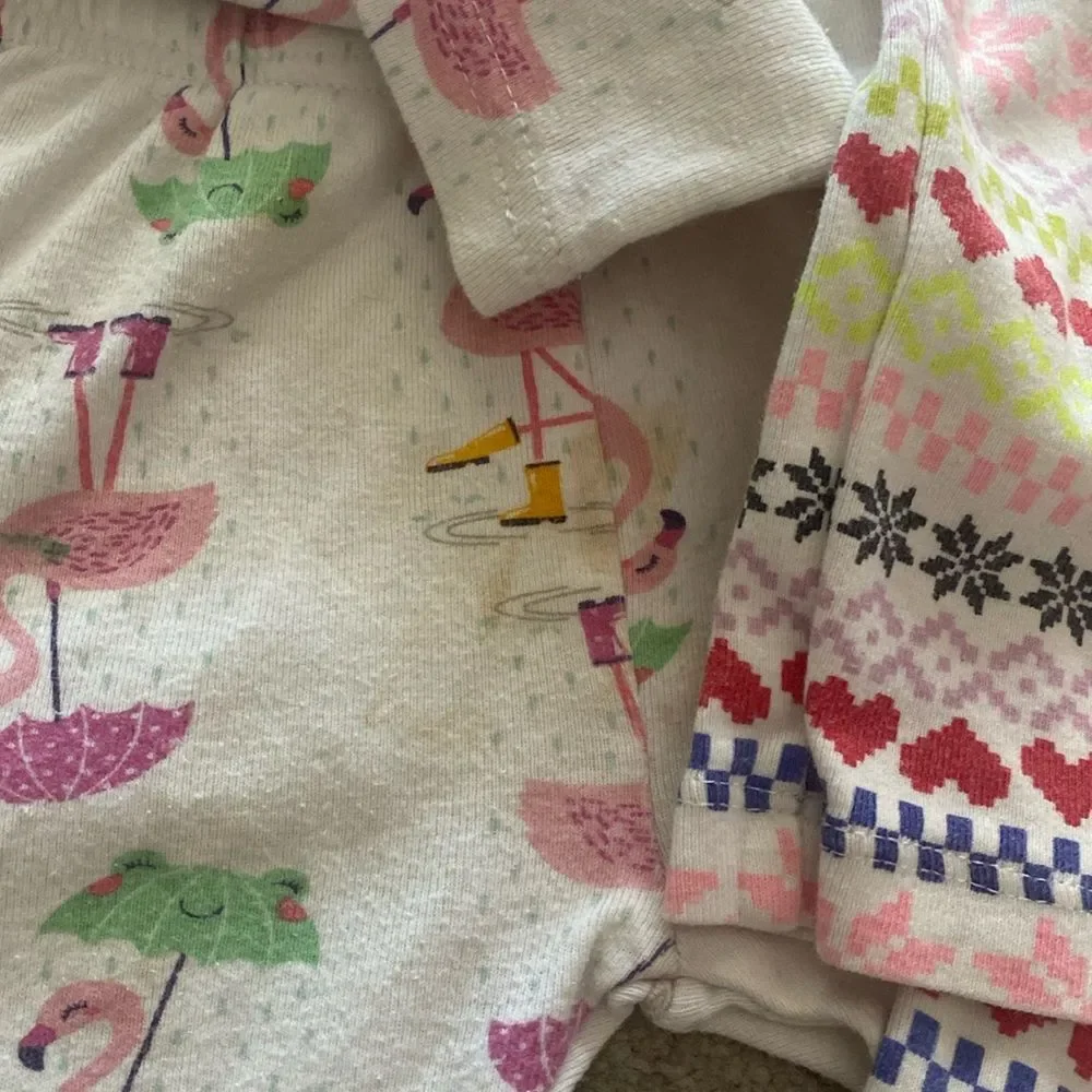 Girl pajamas bundle x4